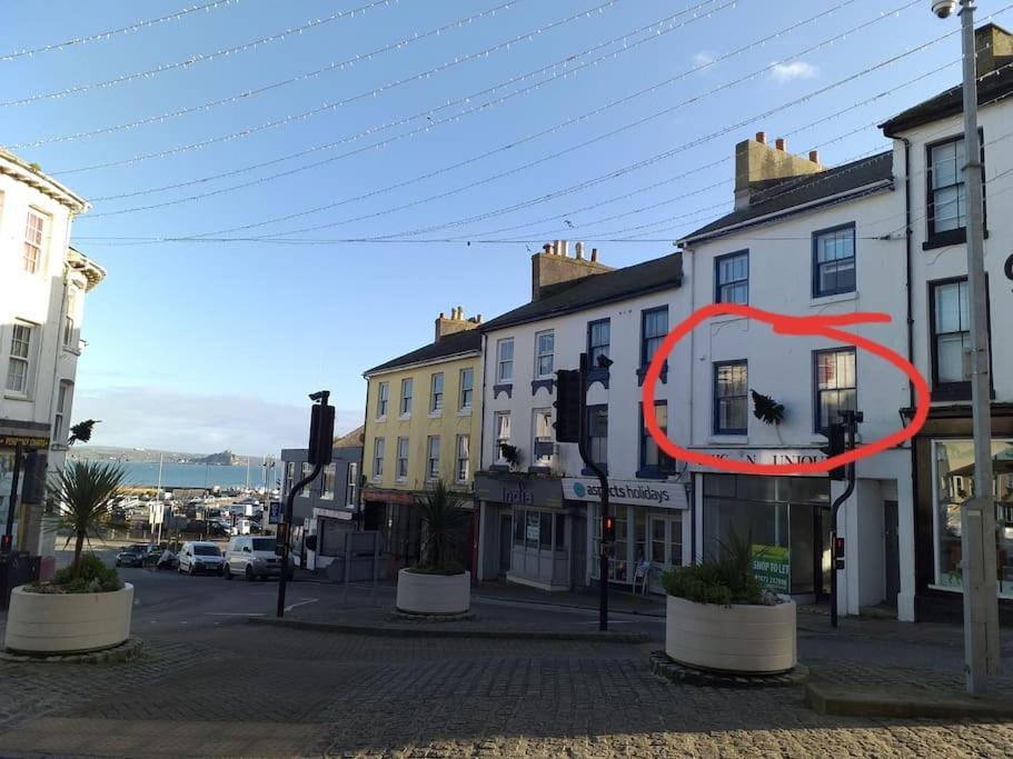 Beautiful And Bright !! Town/Harbour Apartment #1 Penzance Eksteriør billede